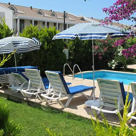 Sunset Beach Club Oyster 09
